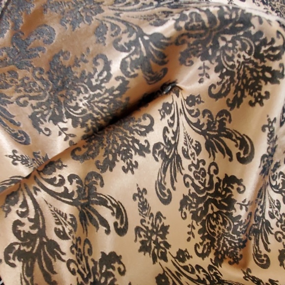 Copper/ black stretch scroll A-line skirt size 2/3 - Picture 6 of 6